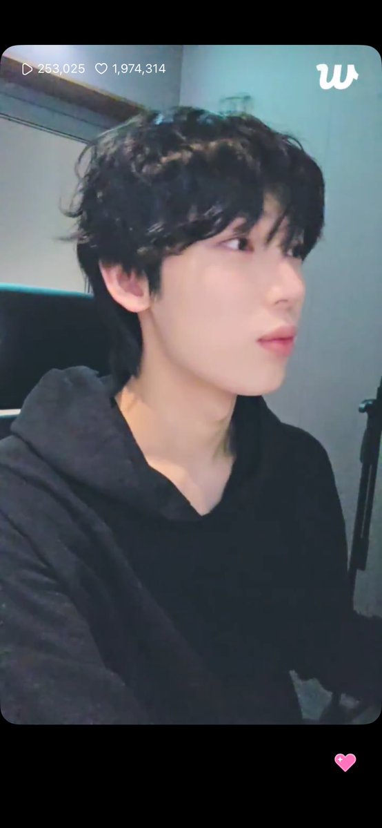 kiana⁷ | клубничко 🍓 tweet media