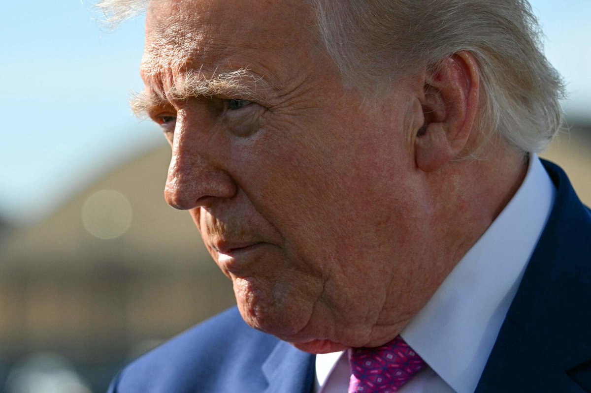 Le Parisien tweet media