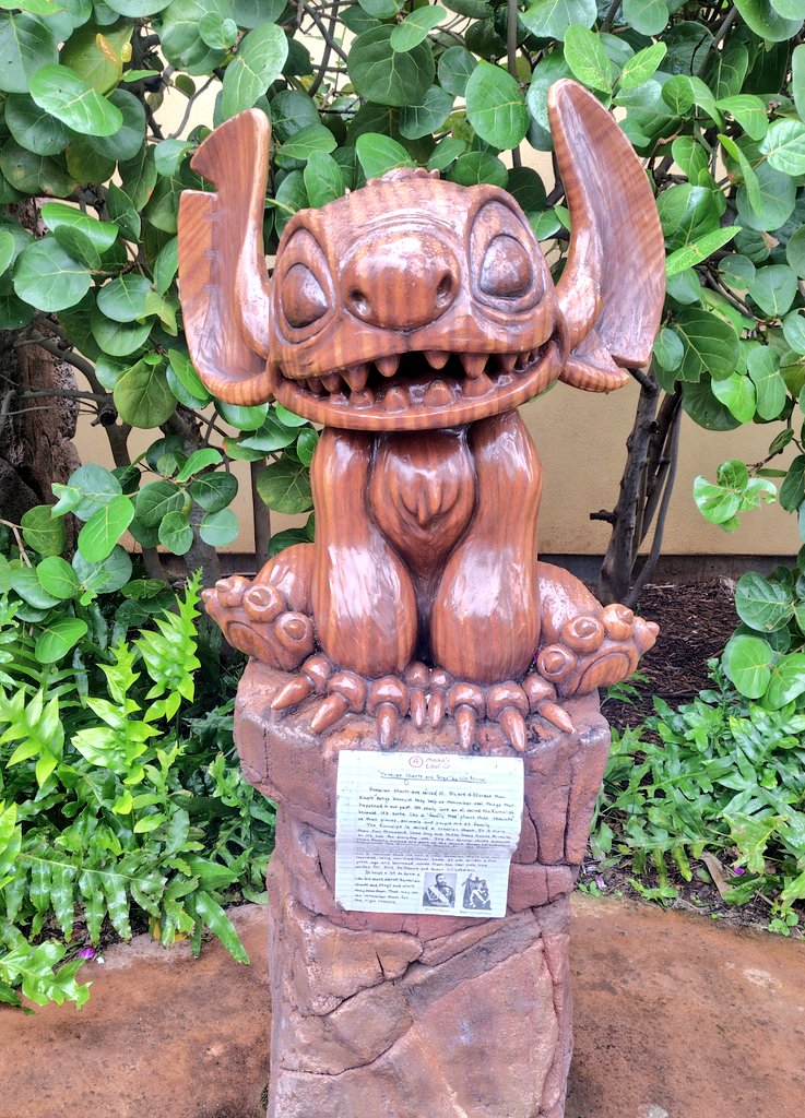 すずこ tweet media