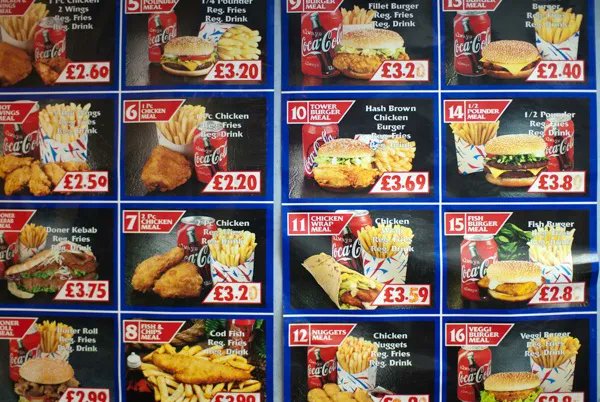 AliChicken_Chip's tweet photo. Aliβs Chicken & Chips coming through with the Β£3.20 meal deal ππ₯ proper value! #takeaway #MealDeals https://t.co/9fpaJBUpgt