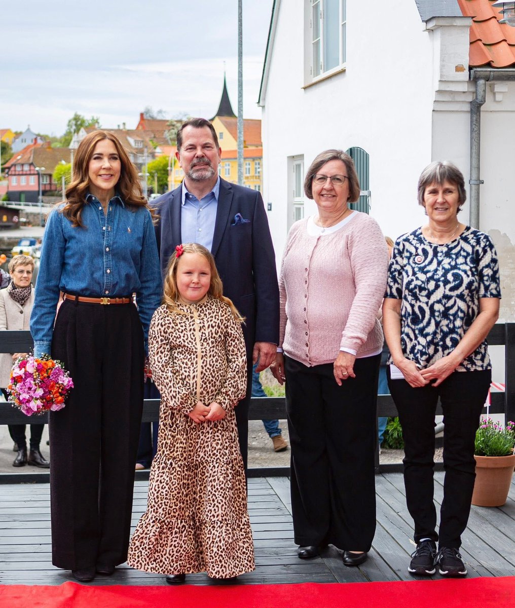 mslovelly tweet media