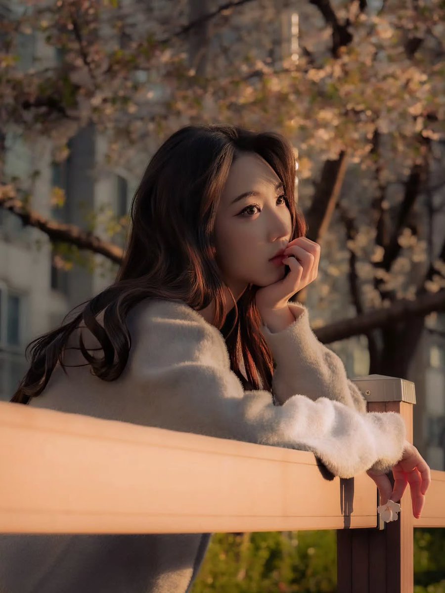 Shin Jiyoon pics 🐸 Did You Love Me? OUT NOW tweet media