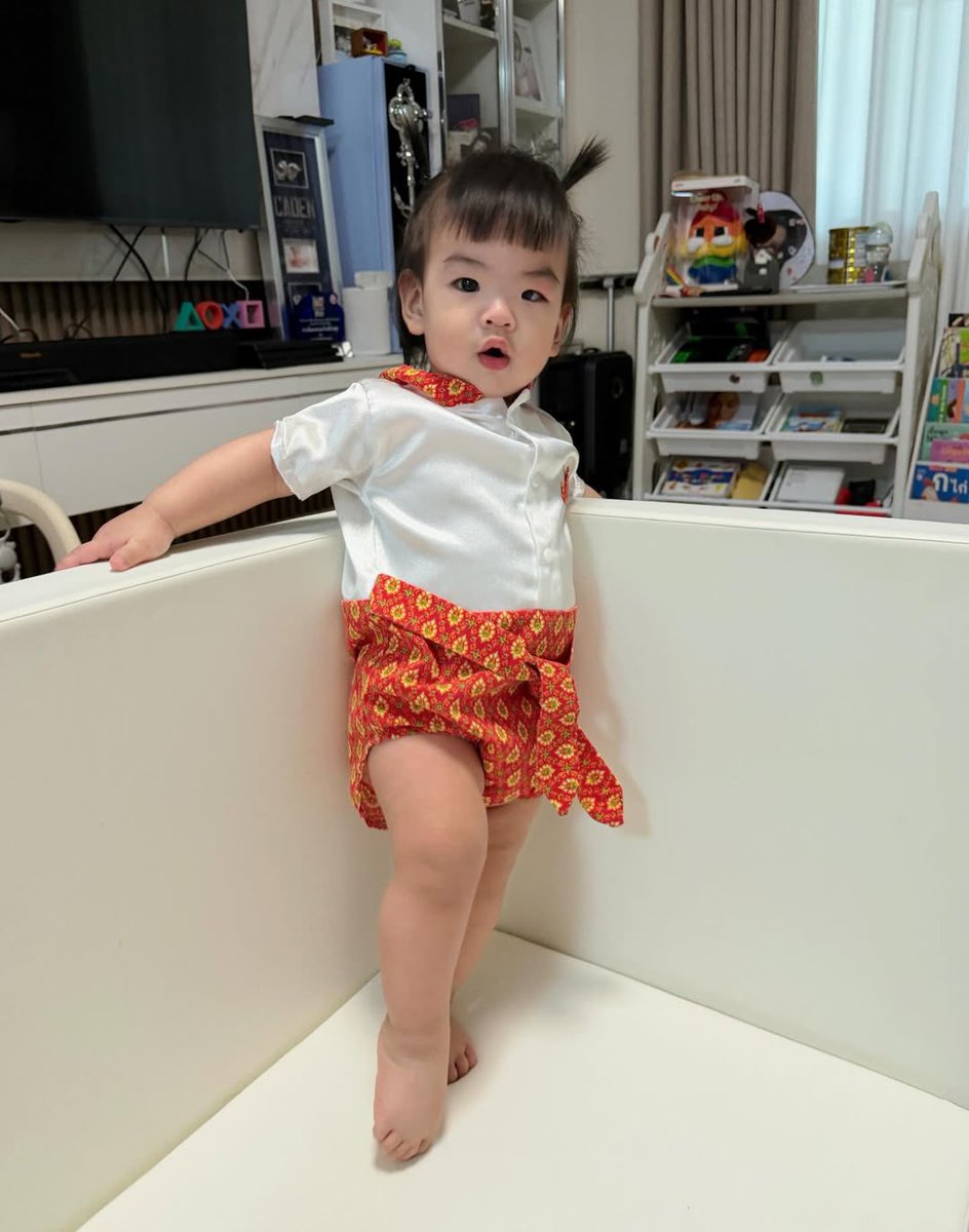 บี๋🚌 tweet media