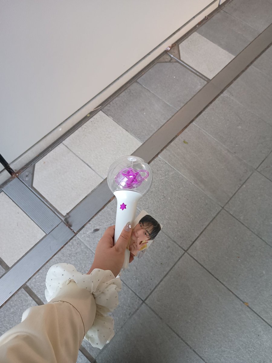 0223ast's tweet photo. 必ずまた会おうね약속!!!
#SANiGHT_約束 #윤산하 #아스토로 https://t.co/YlQF22P6ev