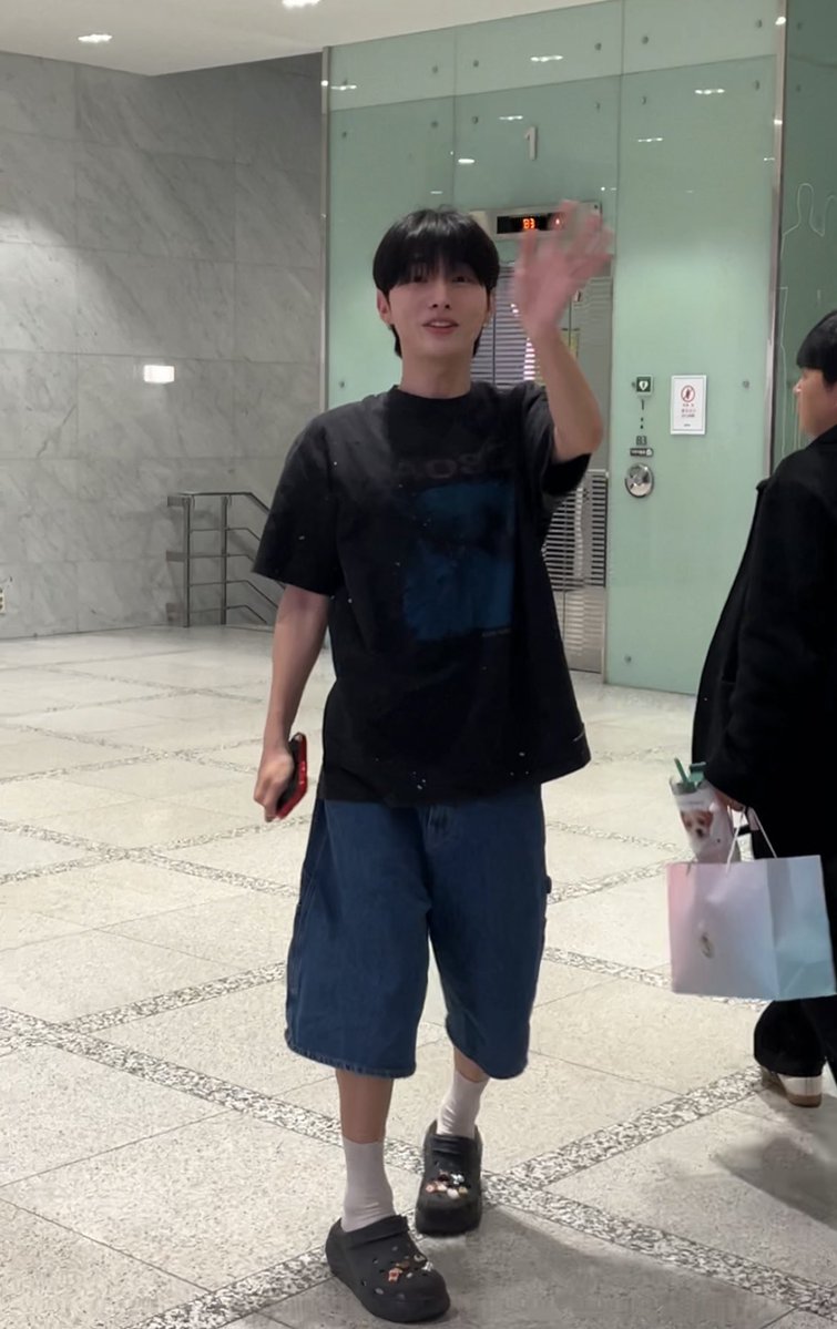 반바지의 계절이 왔다