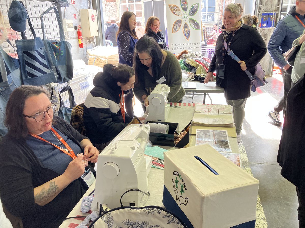 pasdecalais62's tweet image. 🤝👷 2️⃣ 0️⃣0️⃣0️⃣ bénéficiaires du #RSA ont découvert les possibilités d’#insertion et dispositifs conduisant vers l’#emploi grâce à l’opération "Les Clés pour réussir" organisée par le Département en partenariat avec @FranceTravail durant deux semaines.
ℹ️ pasdecalais.fr/les-cles-pour-…