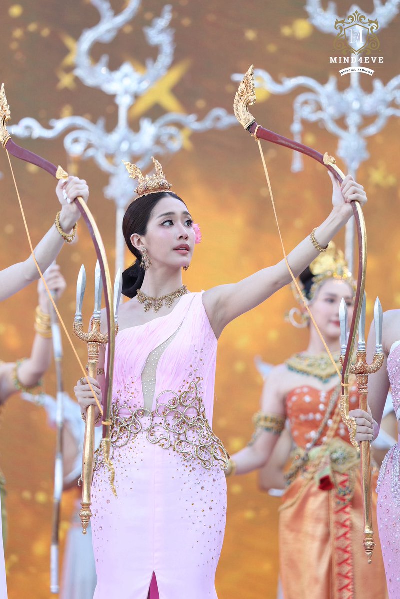 mind4eve_fans's tweet image. นางสงกรานต์คนสวยยย 💖

4EVE SONGKRAN26 ICONSIAM 

#4EVExICONSIAM 
#Mind4EVE #4EVE