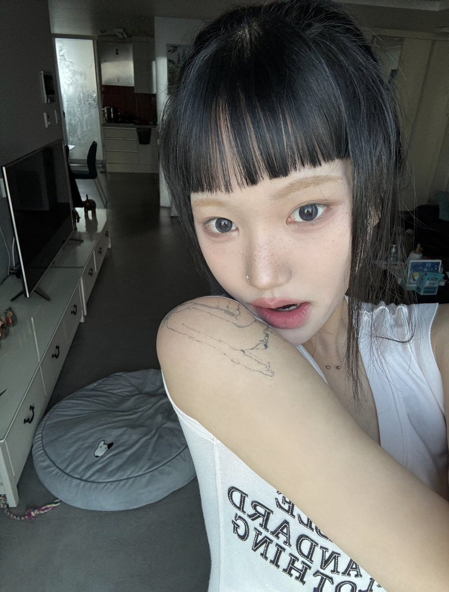 😵‍💫 tweet media