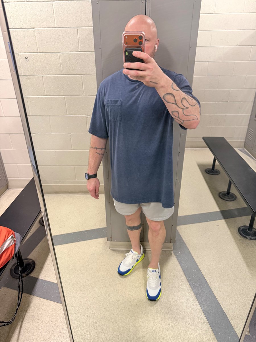 5am push #workout complete. 
#kotd 2024 #airmax1 Air Max Day