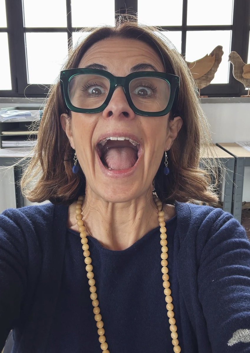 Oli London tweet media