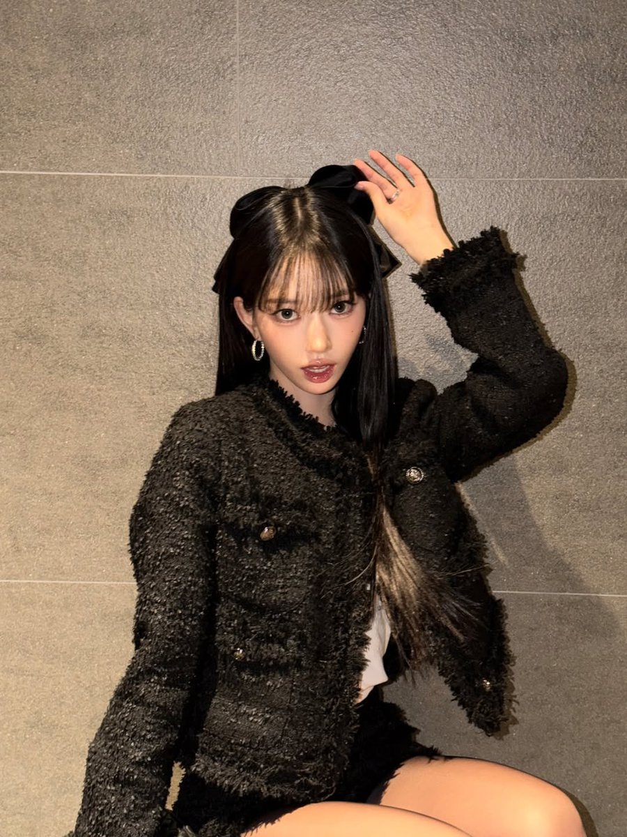 sooin pics tweet media