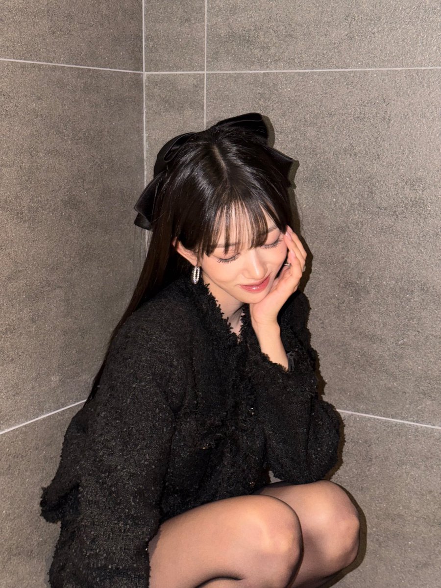 sooin pics tweet media