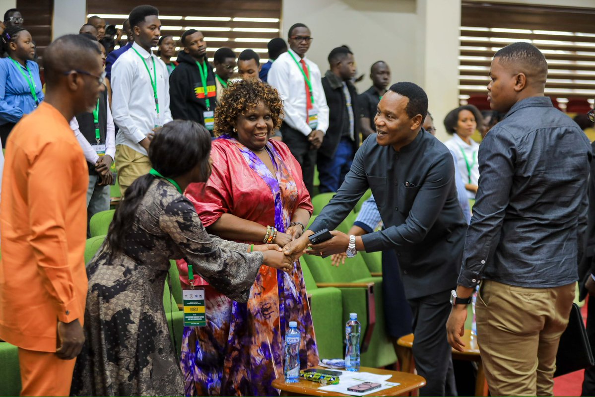 TheJNLC's tweet image. #HappeningNow The 2026 Julius Nyerere Leadership Lecture &amp;amp; Youth Conversations has brought together youth leaders, policymakers, media experts, and academicians from across Uganda and East Africa at @Makerere University for a critical engagement on “Africa’s Next Generation: