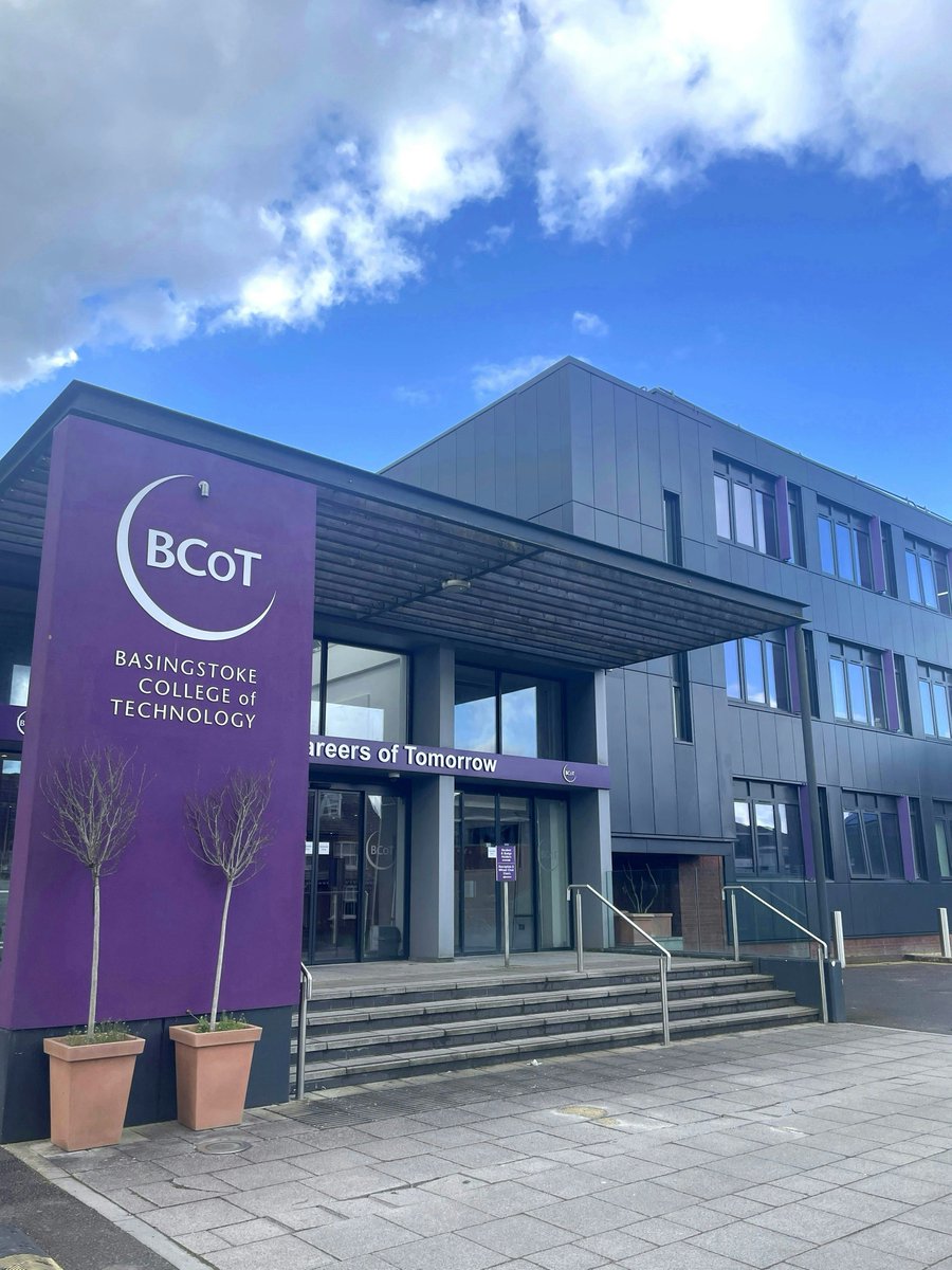 bcot's tweet image. Welcome back to all our students!

We hope you all had a great Easter Break and are ready for this final term!

#BCoT #Easter #HalfTerm #WelcomeBack