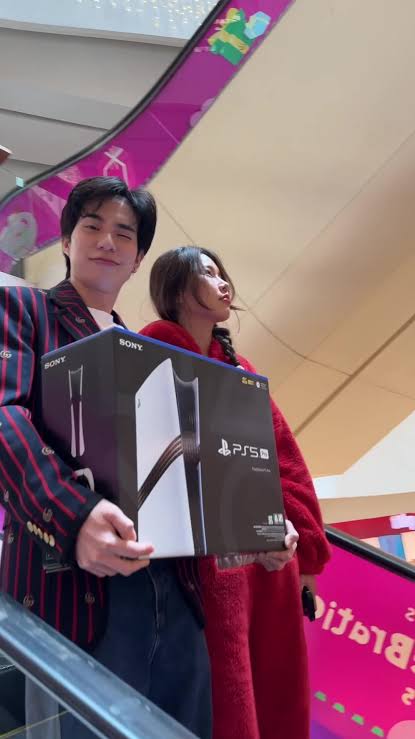 ︎ ︎venom tweet media