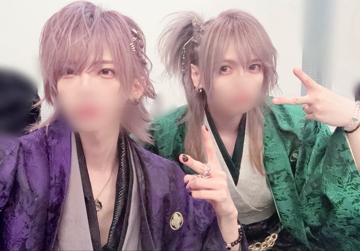 zZ_hazuki's tweet photo. こいつらツイキャスのASMR配信者ってマジ？ https://t.co/Nfg8nNhruw