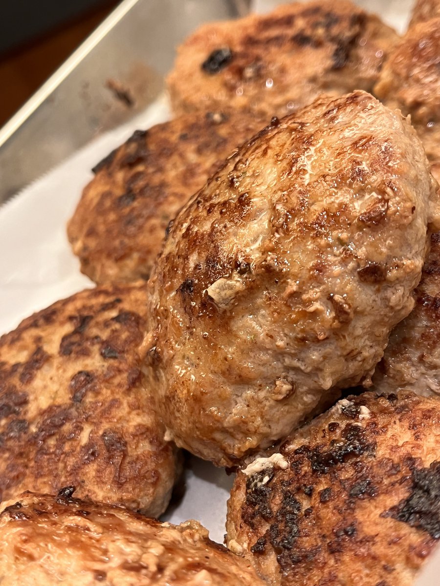 旬菜酒場 市川居笑門／東心斎橋の朝までやってるカウンター10席の居酒屋さん tweet media