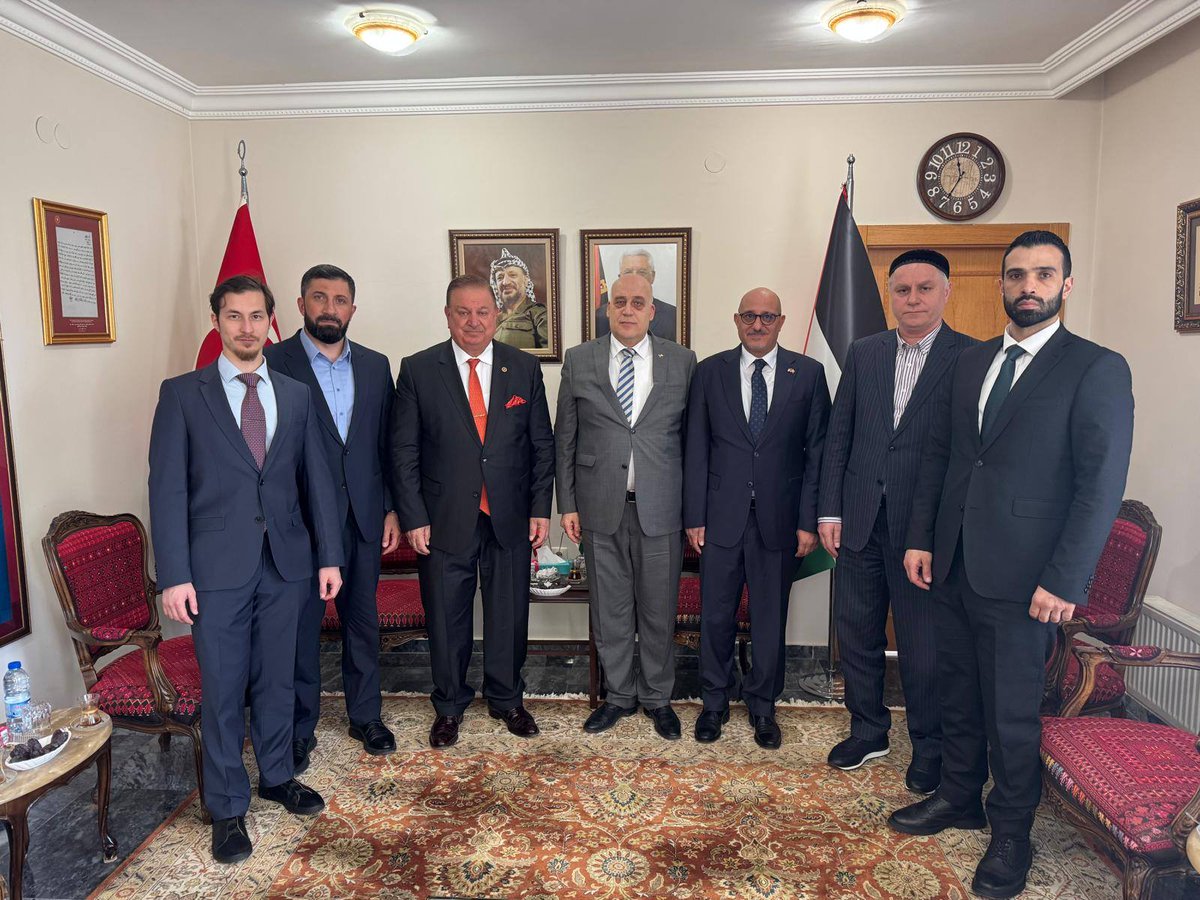 palembassytr's tweet photo. سعادة السفير د. نصري أبو جيش يستقبل وفد من المنتدى الإسلامي الأوروبي
https://t.co/hLUNDH3azu https://t.co/PwTE2D4psV
