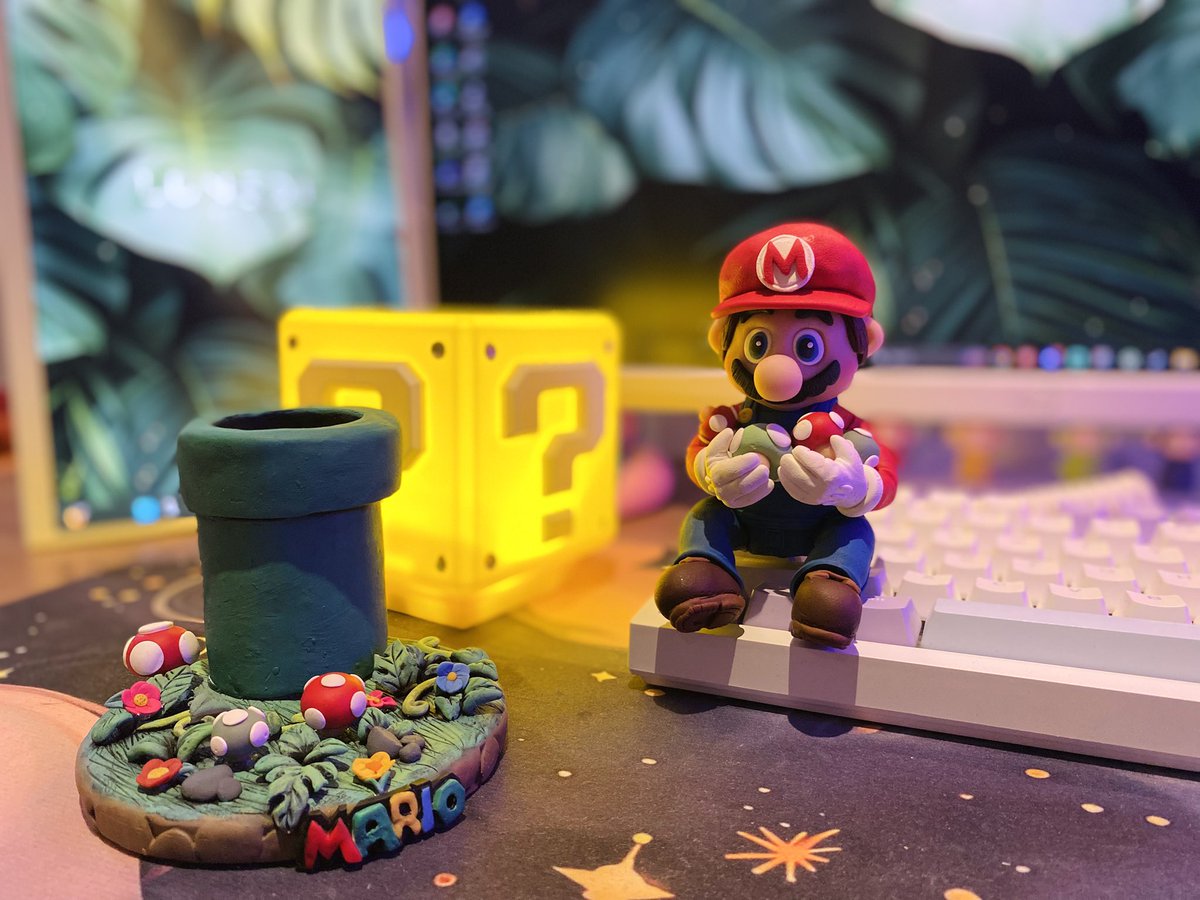 soma_3li's tweet image. ماريو منعش 🍄🍃

حبسته داخل الـ pc  😈

استمتعت بصناعتة #handmade 💆🏻‍♀️
ماريو و لويجي لو اسوي منهم مليون حبة ما اطفش منهم 

#SuperMario 🍃🍄