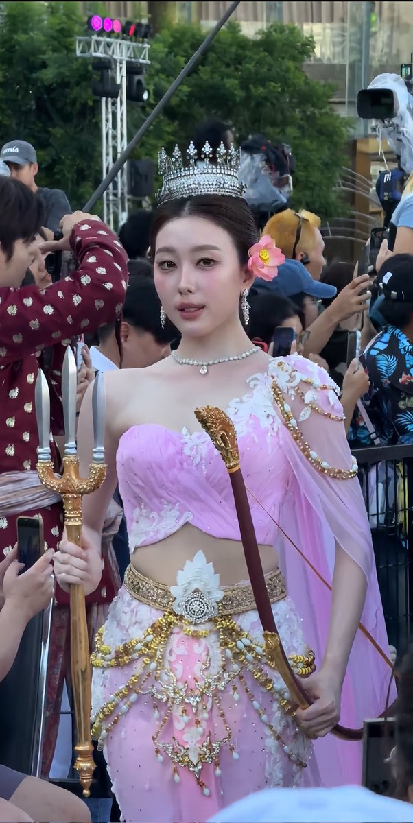 AAeye🐰^o tweet media