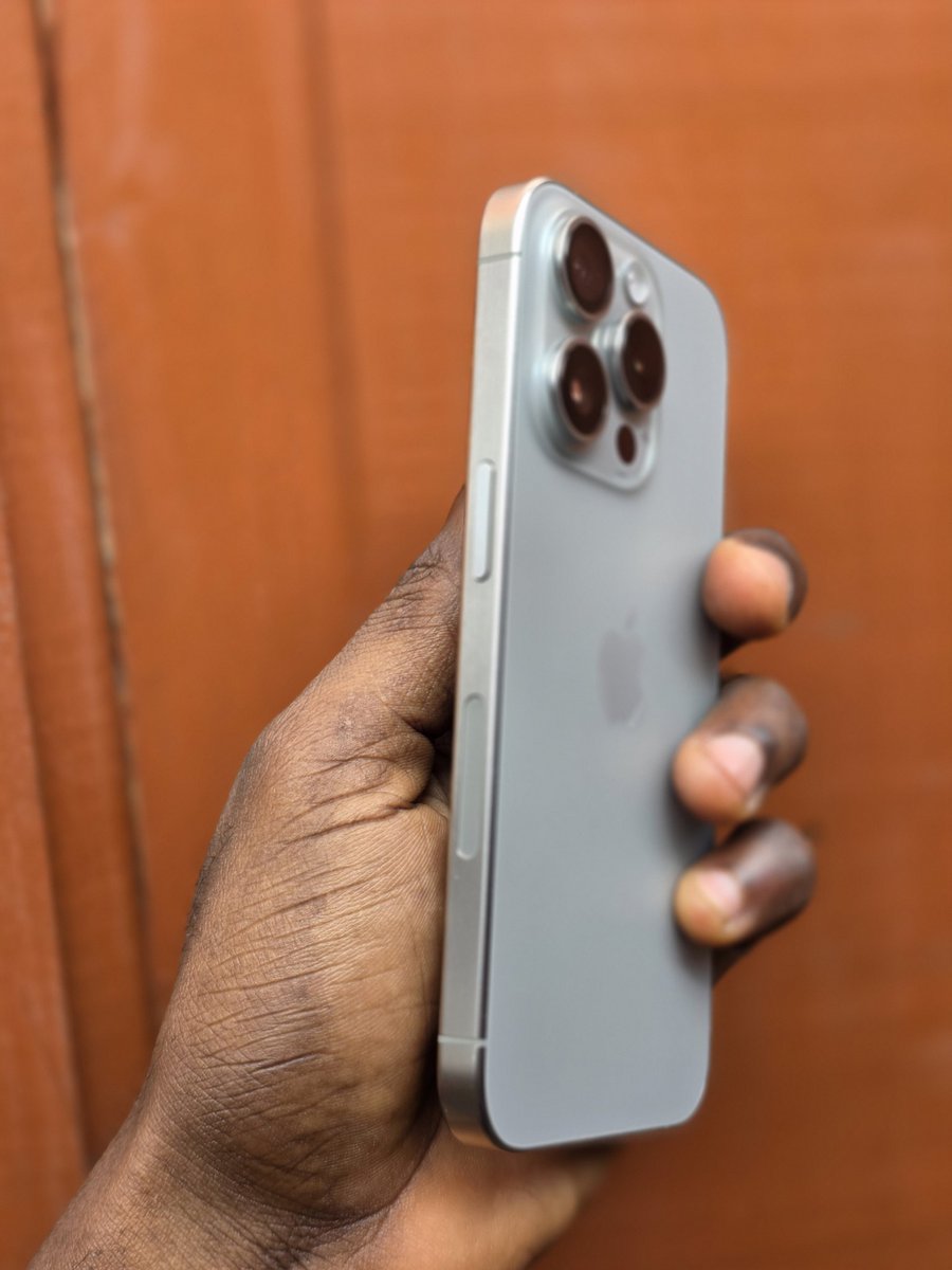 coolhassan93's tweet image. iPhone 15 Pro 256
Esim Unlocked 
Battery 87%🔋
Price 6700 Fixed Price 
#iphone15pro #iphone #apple