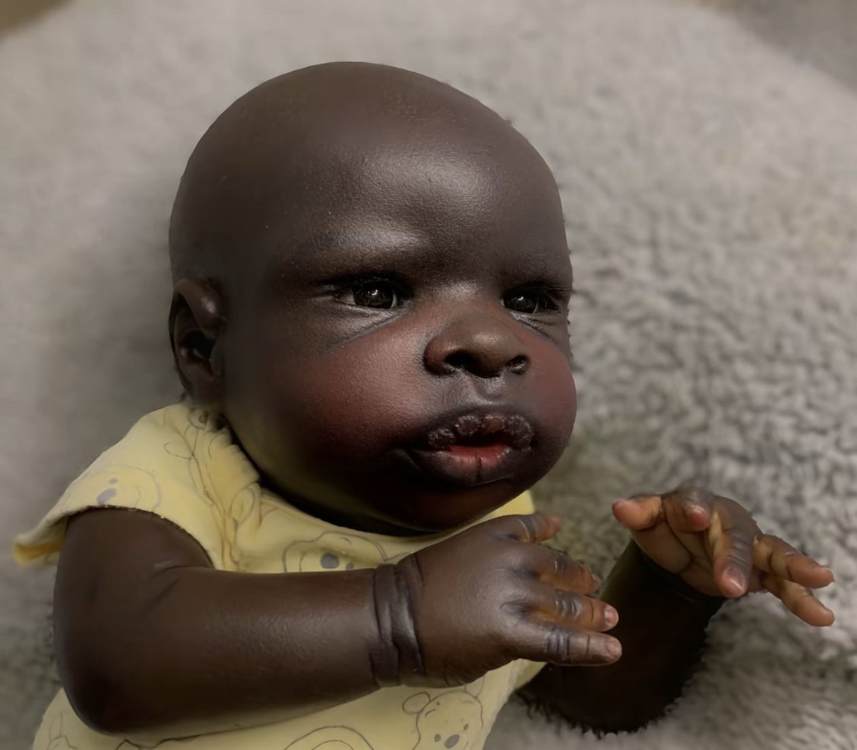 Hood lord tweet media