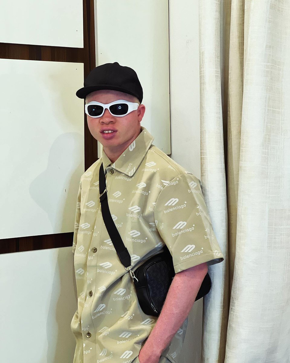 Raff Comedian tweet media