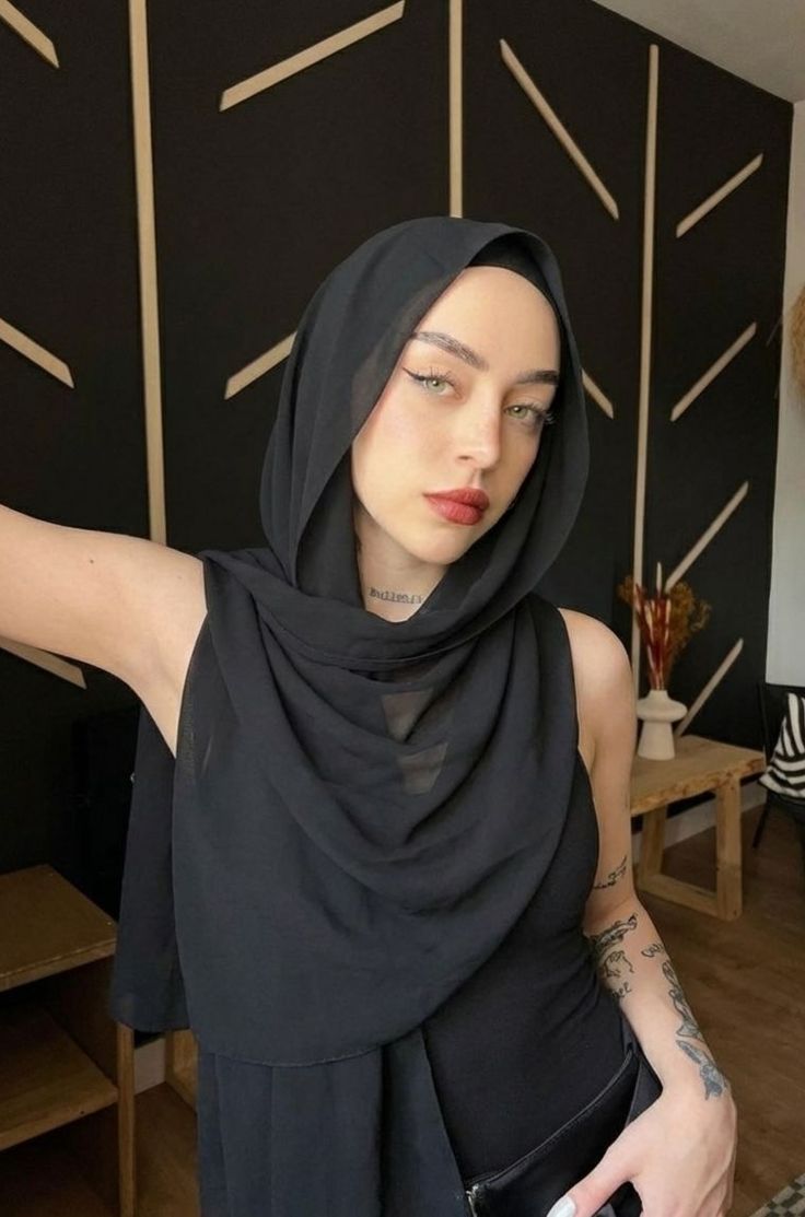 kapalitanrica's tweet image. Karşısında erimeyecek insan yokk 🛐🛐🛐 #hijab #hijablover