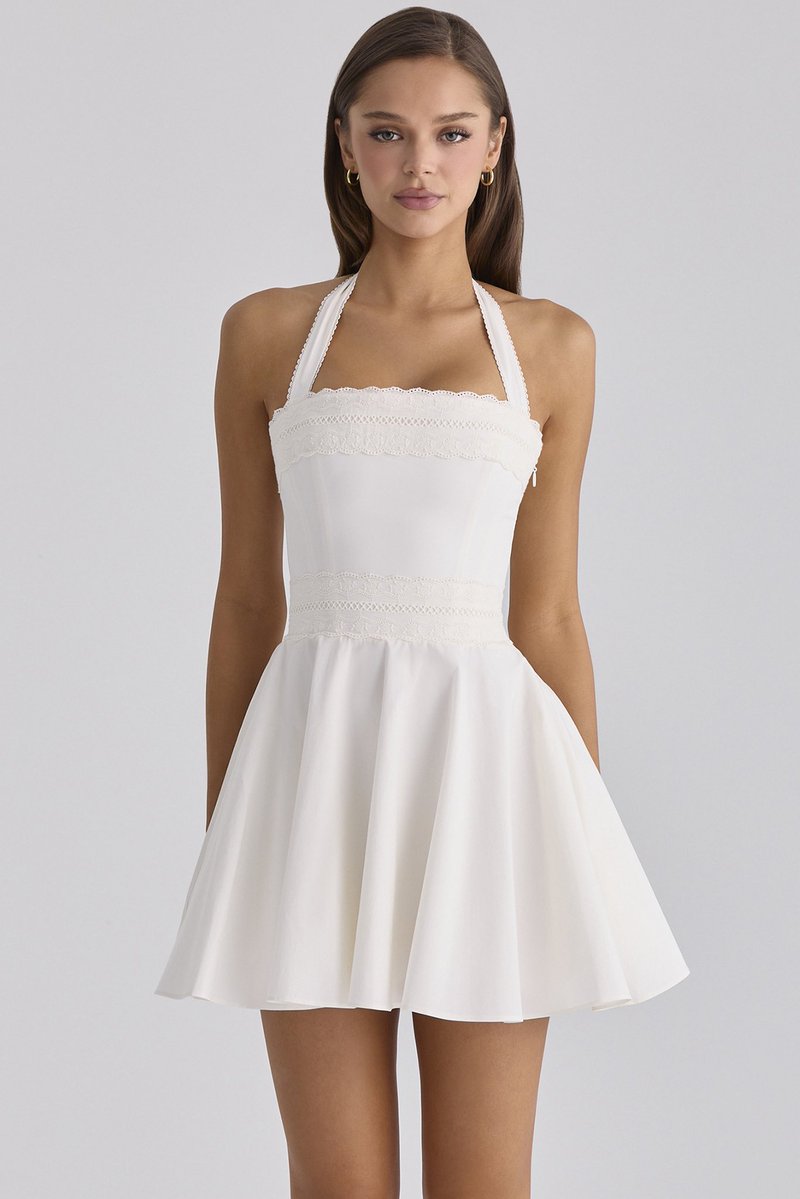 House of CB tweet media