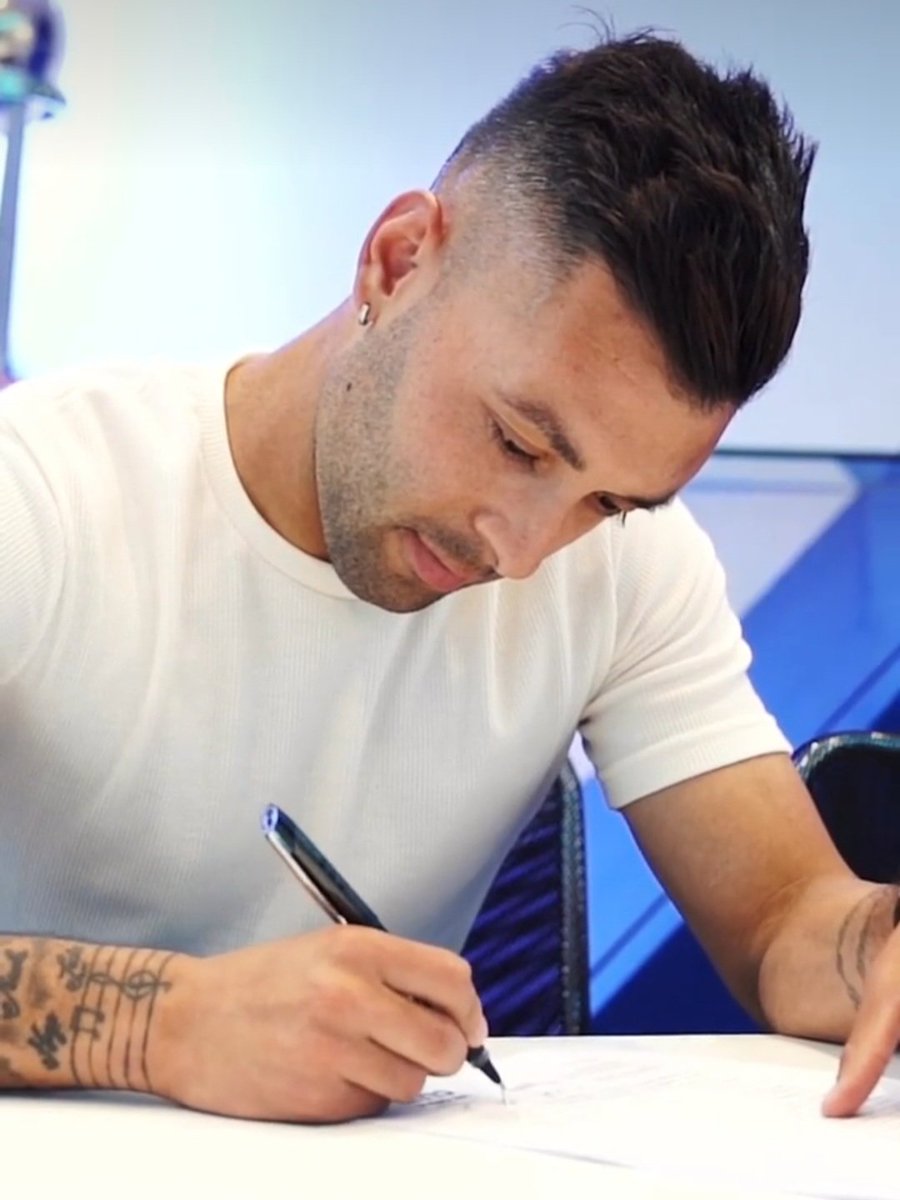 GENOVESE 💙💛💙 tweet media