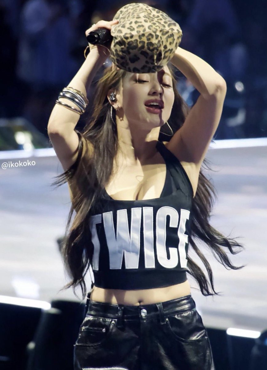 HULI DIVA!!! tweet media