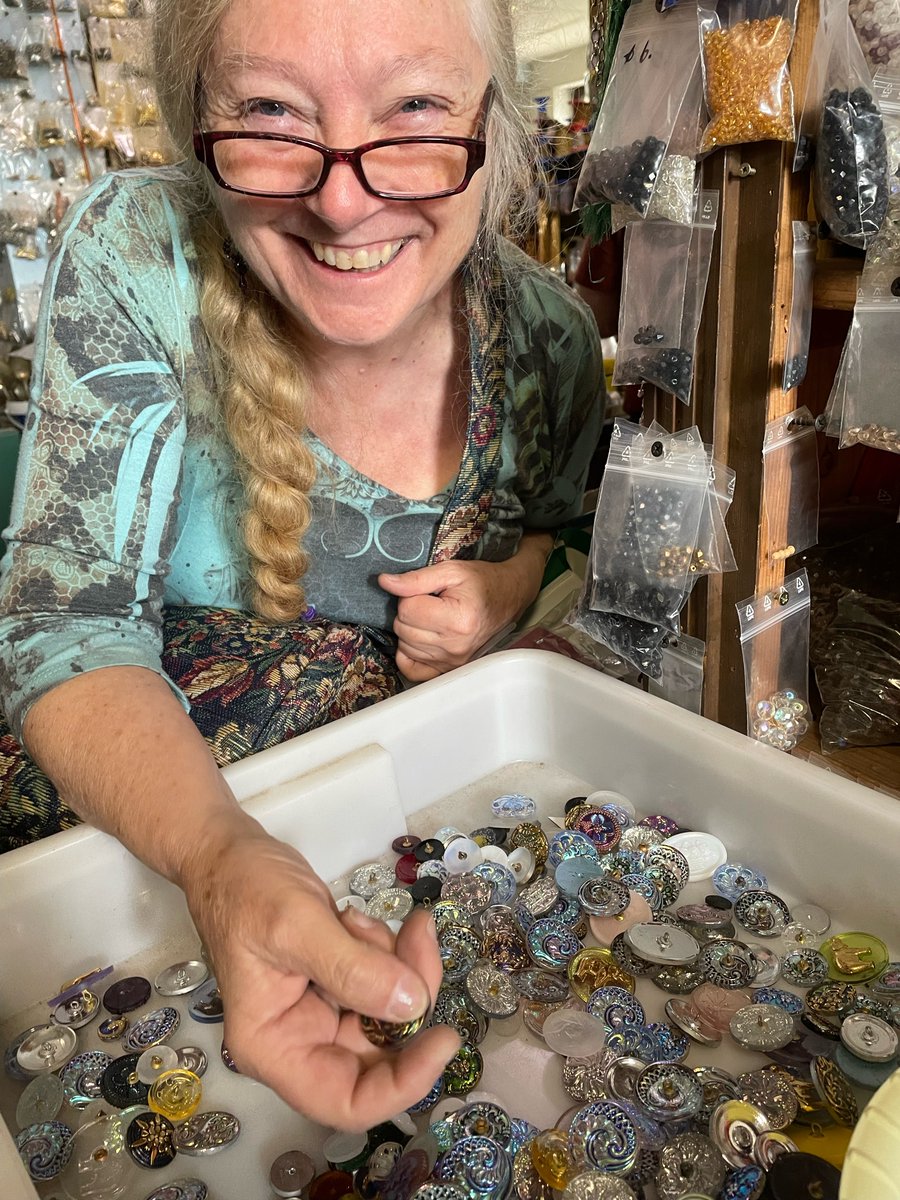 guybead's tweet photo. We still have some spots open for our Czech Tour. If you are interested, Please contact us at beads@wildthingsbeads.com Thank you, J-Me &amp; Guy of Wild Things Beads https://t.co/J5FQWJn7sO