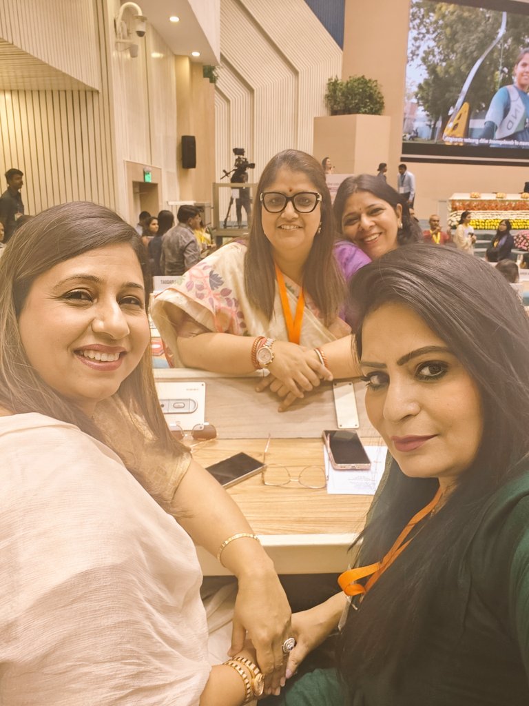 Dr Ruby Mishra (Professor_DU) tweet media