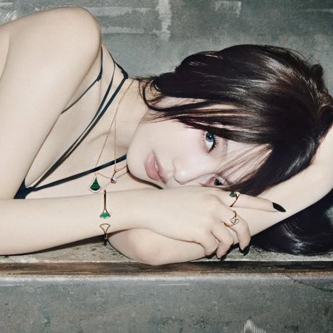 ningning tweet media