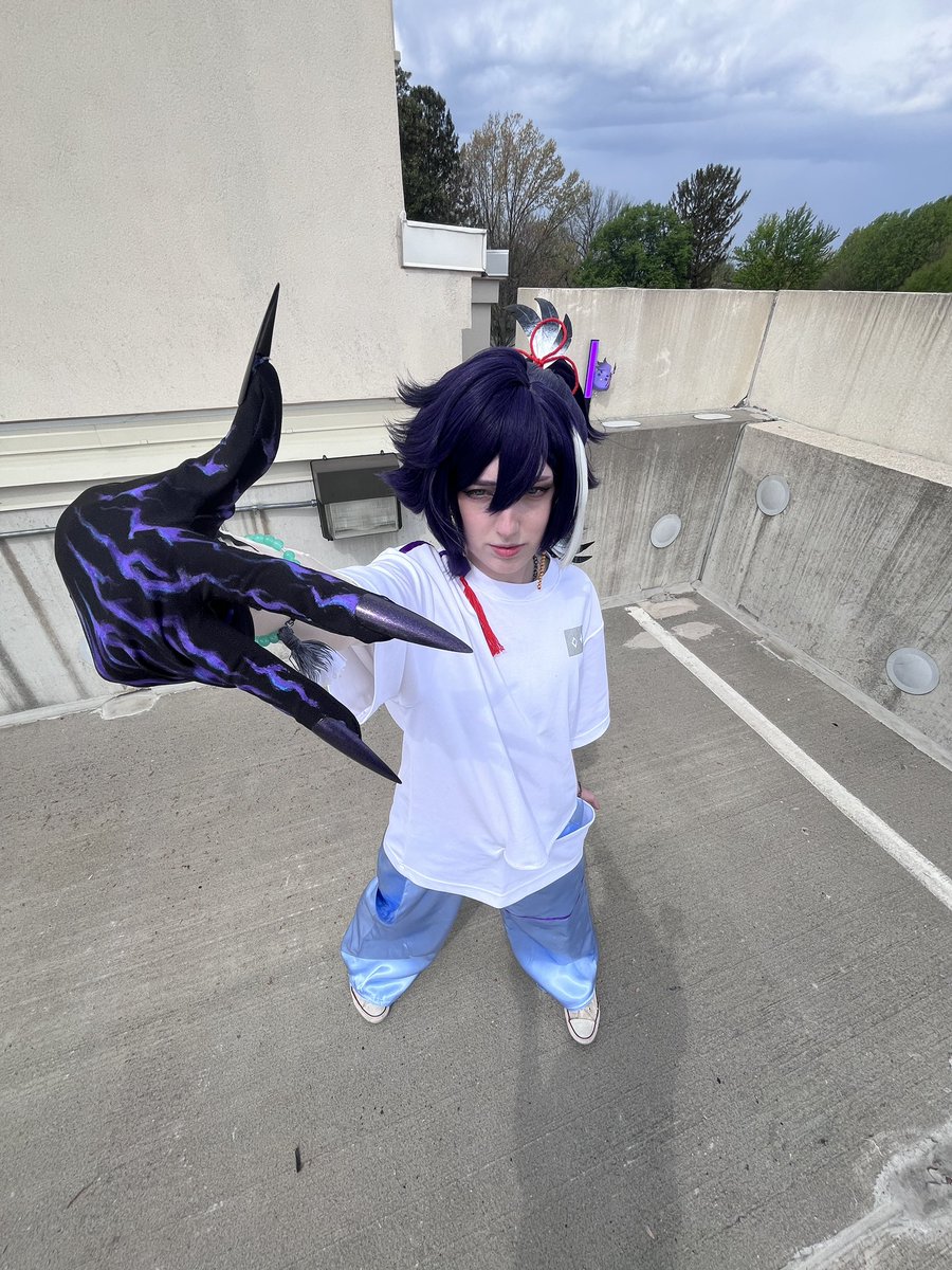 Gray 🍵🪫∞🔅 tweet media