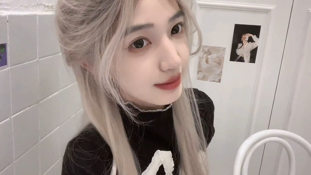 男的到底为啥喜欢脚….什么原理😢不会嫌臭吗 https://t.co/MBaQFLu9Of