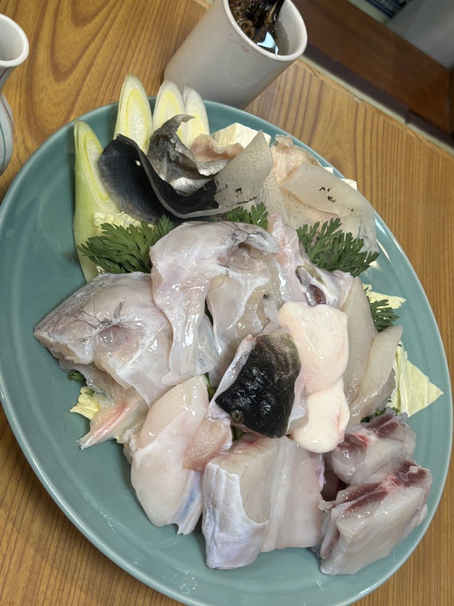 sho_livefes's tweet photo. 浅草　三浦屋

絶品なとらふぐでした！😋
ひれ酒飲み過ぎた… https://t.co/2ksnImmu3s