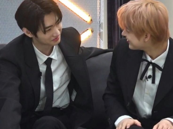 ᴊ ᴜ ɪ tweet media