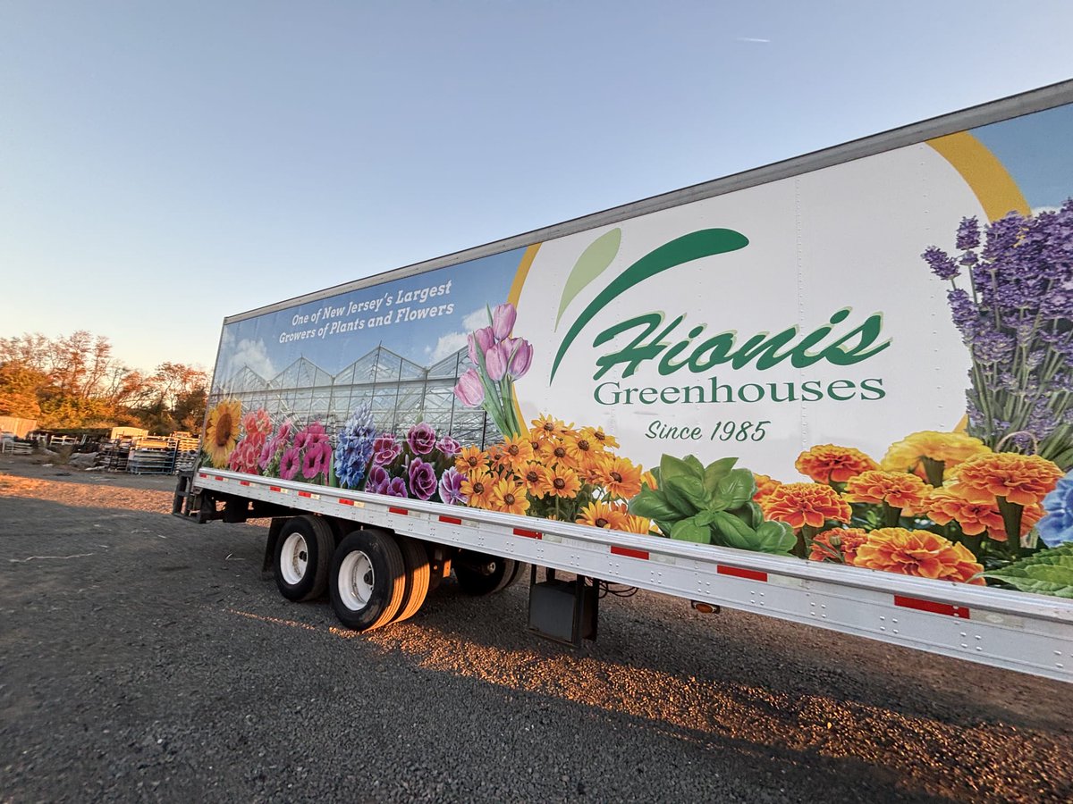 SpeedPro_NJ's tweet image. Looking to promote your business everywhere you go? Have you thought of a full or partial vehicle or trailer wrap?#speedpropiscataway #vehiclewraps #hionisgreenhouses #whitehousestation #newjersey