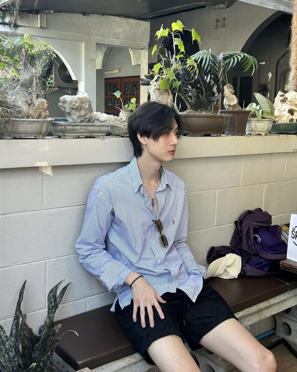 ติน tweet media