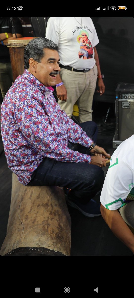 Un día más de tu secuestro y el de la primera dama Cilia Flores. Presidente Nicolás Maduro AQUI EN VENEZUELA TU PUEBLO TE EXTRAÑAAAA.😭😭😭❤️‍🩹🇻🇪
LOS QUEREMOS DE VUELTA.👉🏻✌🏻🇻🇪
#FreeMaduroAndCilia