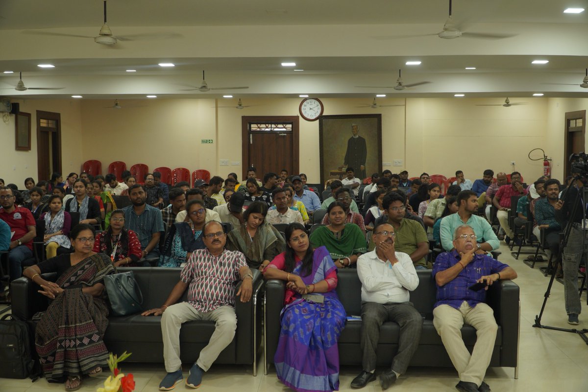 Fakir Mohan University tweet media