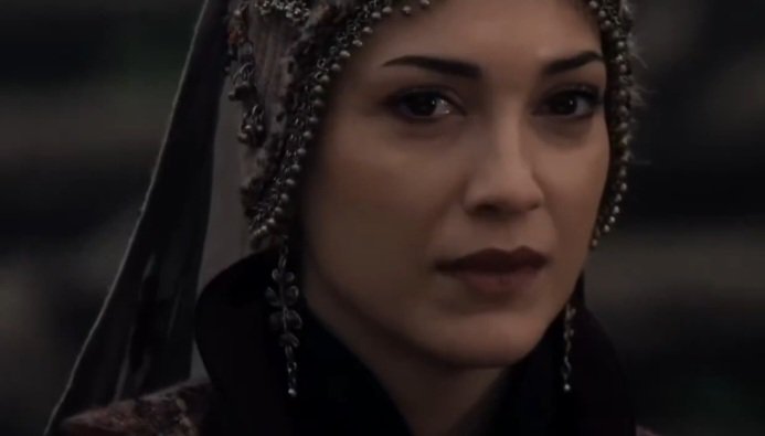 𝓑𝒆𝒕𝒉𝒊𝒏𝒂 ⚔️🌹 tweet media