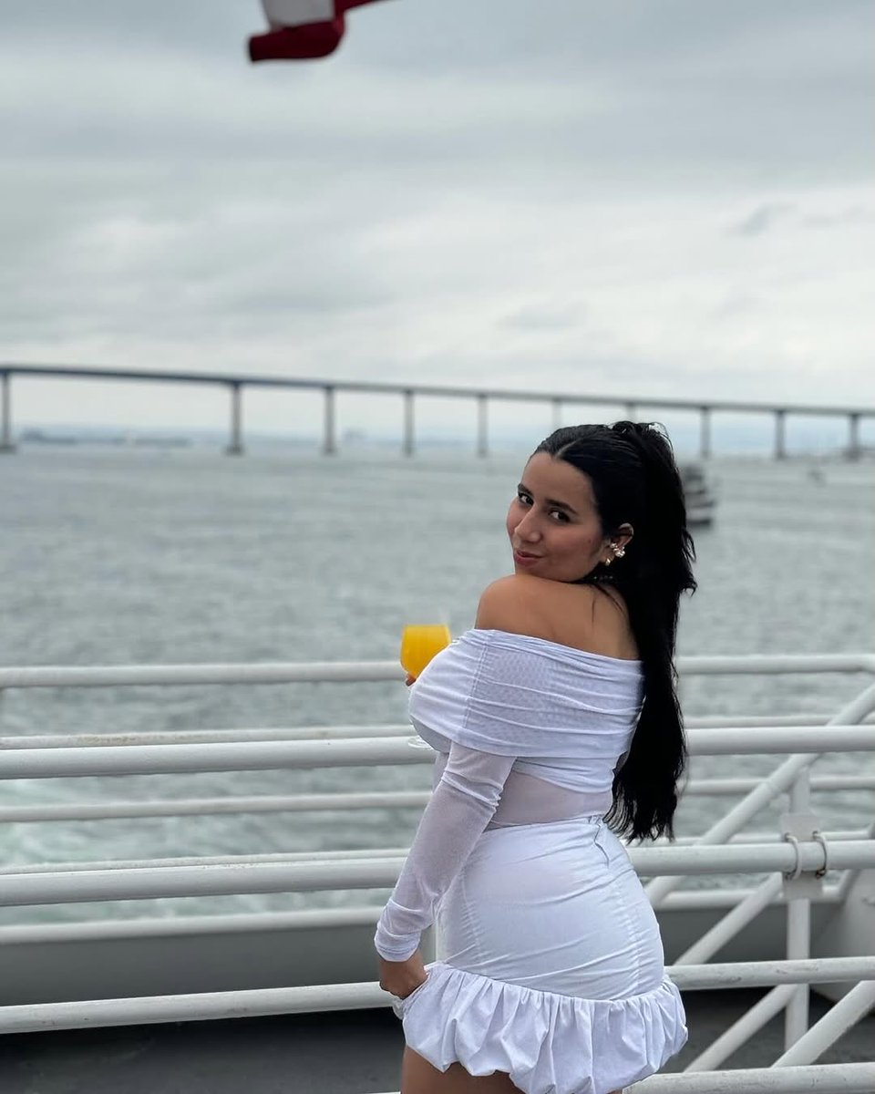 OrtizTania21260's tweet image. Behave? Never heard of her. 👀😍  #unwind #getaway #outdoors #usaphotooftheday #america #americanmodel #americanmade