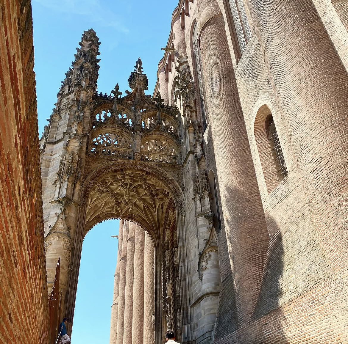 Mustaphataleb66's tweet image. Cathédrale Sainte-Cécile -Albi
Sainte-Cécile, la plus grande cathédrale de brique au monde ressemblant plus à un château fort.
#albi #tarn #occitanie #architecture #atchitecturephotography #travelphotography #france  #photography #albitourisme #tarnetgaronne #voyages #tarntourism