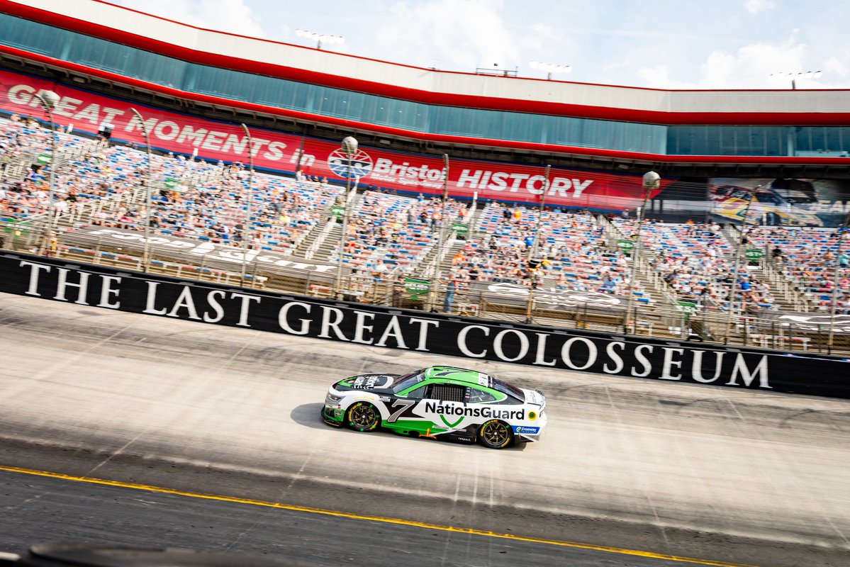 Daniel Suárez tweet media