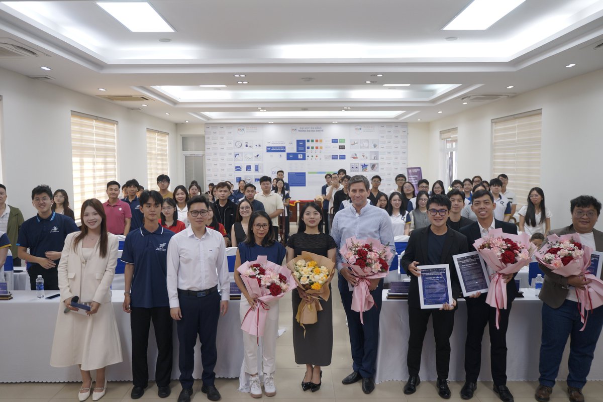 HUB Network tweet media