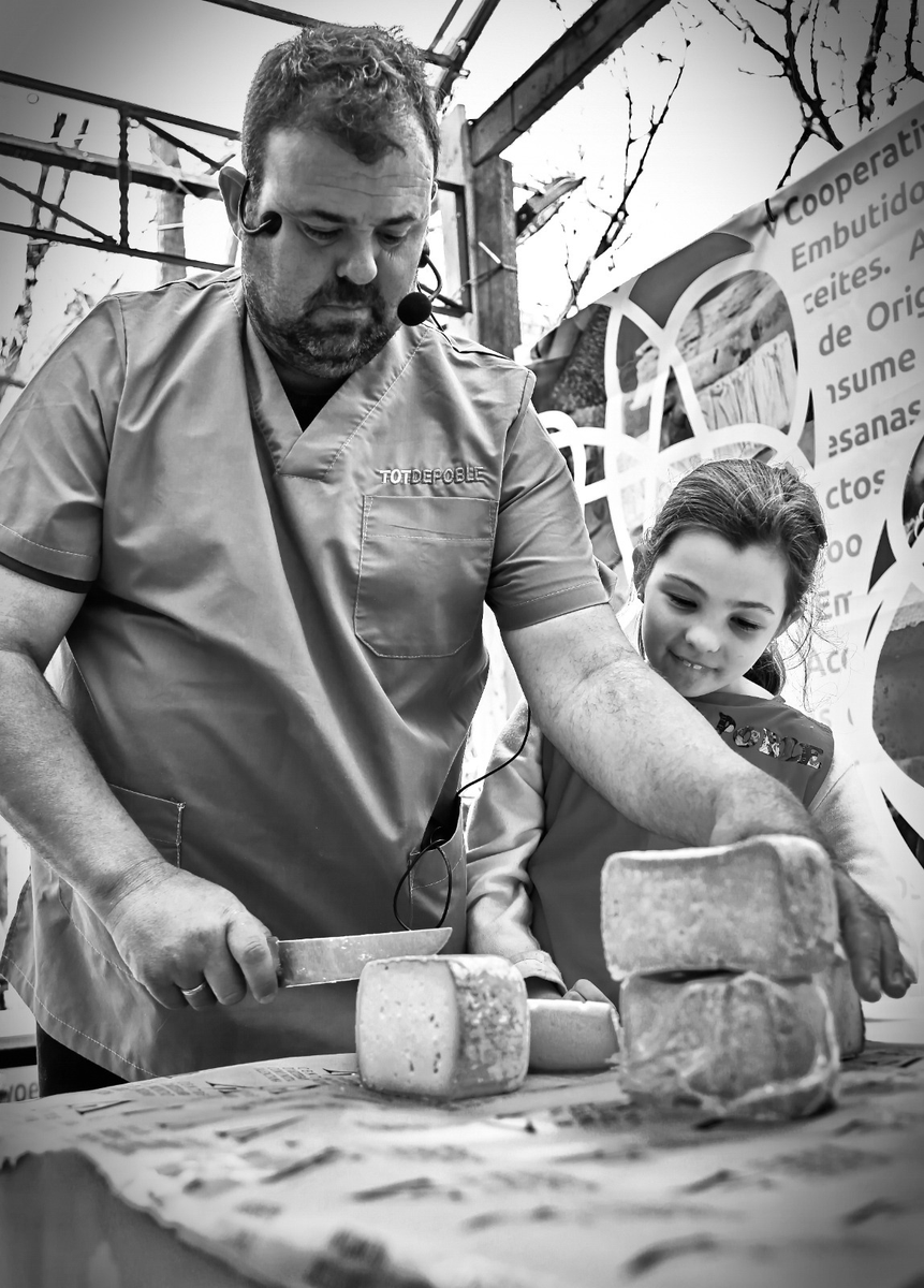 Tour&KidsCV tweet media