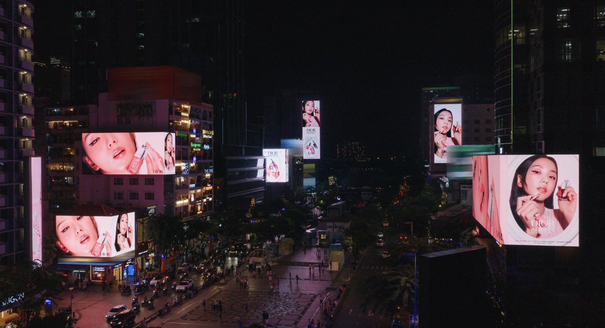 Jisoo shining across Ho Chi Minh City