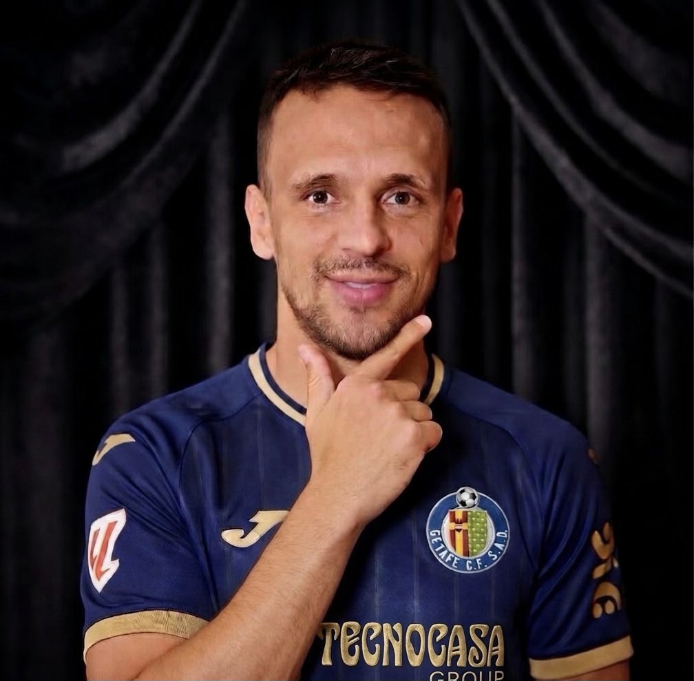 Pinrrels tweet media